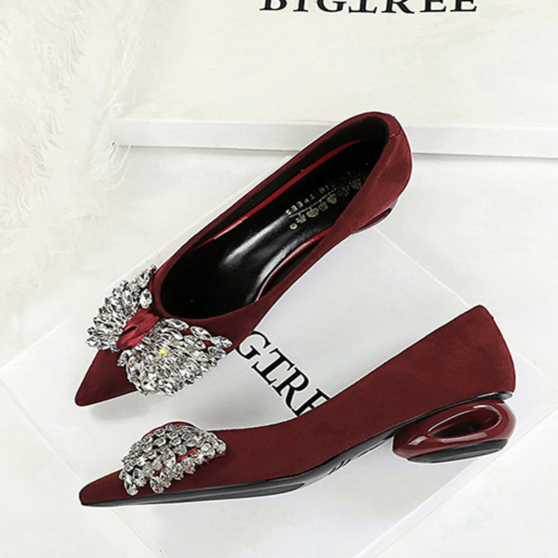 BIGTREE CRYSTAL Vlinderpuntige - Heels recensie en prijs