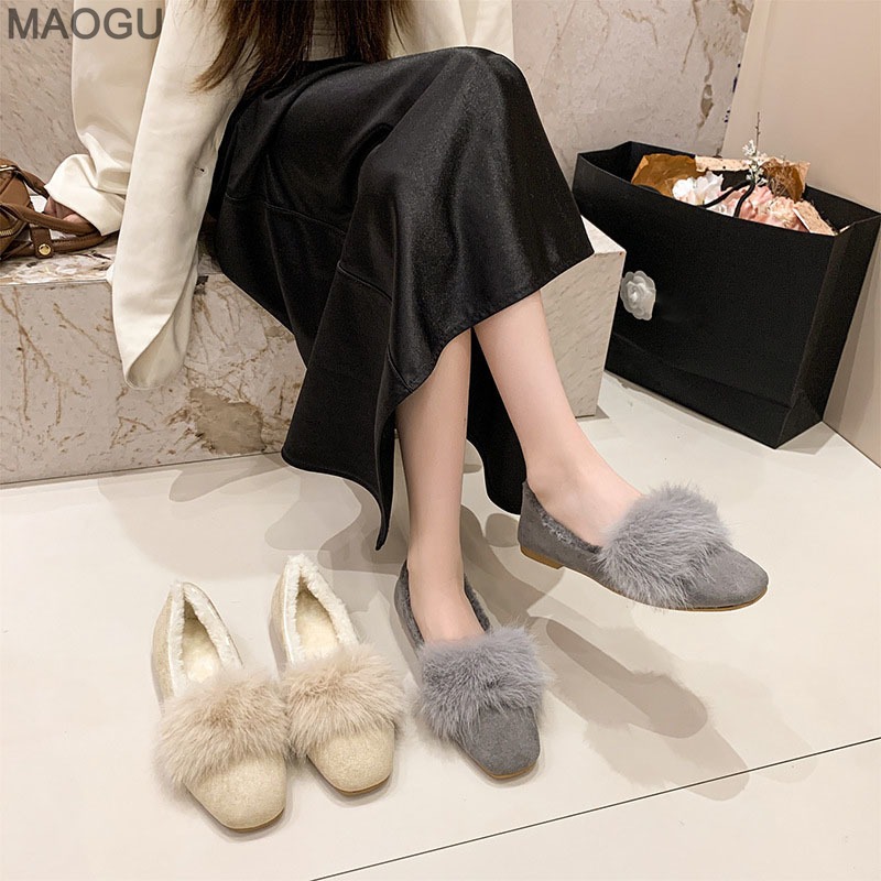Dames pluche platte schoenen 2 - Heels recensie en prijs